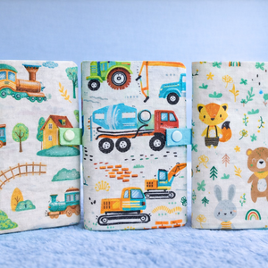 Hímzett névre szóló egészségügyi kiskönyv borító  - baba - mama - babaemlékek - egészségügyi kiskönyv borító - Meska.hu