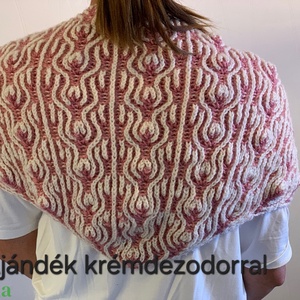  Kézzel kötött vállkendő,sál - Meska.hu
