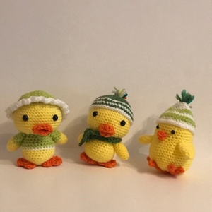 Húsvéti csibe fiú - játék & sport - plüssállat & játékfigura - más figura - Meska.hu