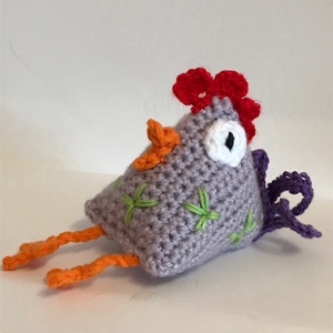 Húsvéti háromszög csirkék, Játék & Sport, Plüssállat & Játékfigura, Más figura, Horgolás, MESKA