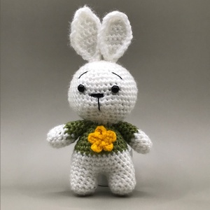 Kis nyuszi - játék & sport - plüssállat & játékfigura - nyuszi - Meska.hu