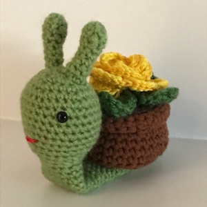 Csiga virággal - Meska.hu