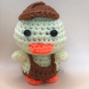 Mini állatok -  húsvéti kiskacsa sapkában, Játék & Sport, Plüssállat & Játékfigura, Más figura, Horgolás, MESKA