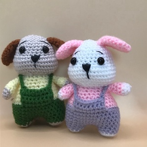  Kiskutya nadrágban , Játék & Sport, Plüssállat & Játékfigura, Kutya, Horgolás, MESKA