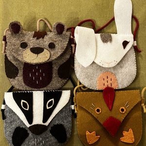 Gyermek kistáska - borz - táska & tok - kézitáska & válltáska - vállon átvethető táska - Meska.hu