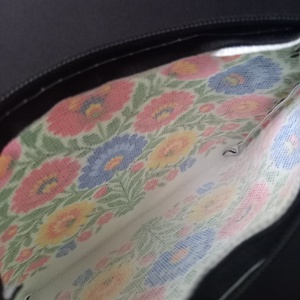 Hímzett virágos textil pénztárca,  kártyatartó - táska & tok - pénztárca & más tok - pénztárca - női pénztárca - Meska.hu