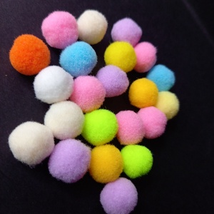 1,3 cm átmérőjű színes textil pom-ponok dekoráláshoz  - kellékek & szerszámok - dekorációs kellékek - egyéb kellékek - Meska.hu