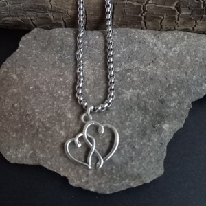 Nemesacél 50 cm hosszú dupla szív medálos nyaklánc  - Meska.hu