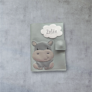 Zsálya alapon vízilovas baba irattartó tok, Táska & Tok, Pénztárca & Más tok, Kártyatartó & Irattartó, Hímzés, Varrás, MESKA