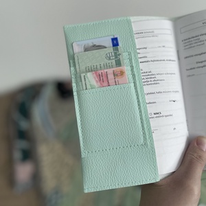 Menta alapon vidra mama és kicsinye mintás egészségügyi kiskönyv borító és irattartó névhímzéssel - otthon & életmód - papír, írószer - egészségügyi kiskönyv borító - Meska.hu
