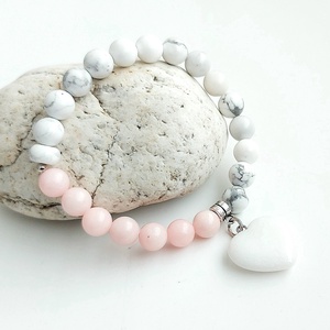 Marcipán szív - jáde, howlit ásványkarkötő jáde szív medállal, Ékszer, Karkötő, Ásványkarkötő, Ékszerkészítés, MESKA