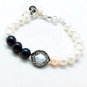 Gyöngyvarázs - igazgyöngyös ásványkarkötő - ékszer - karkötő - gyöngyös karkötő - Meska.hu