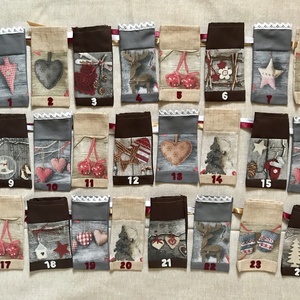 Textil adventi naptár, 24 db egyedi számozott zsák selyemszalaggal - Meska.hu
