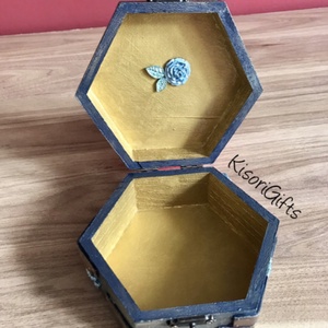 Szitakötős mixed-media ékszerdoboz, steampunk, választható felirattal -  - Meska.hu