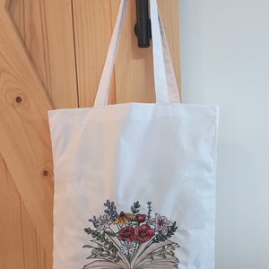 Könyves hímzett vászontáska  - táska & tok - bevásárlás & shopper táska - kenyeres zsák - Meska.hu