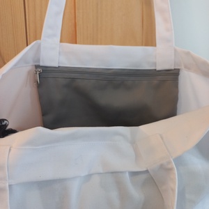 Könyves hímzett vászontáska  - táska & tok - bevásárlás & shopper táska - kenyeres zsák - Meska.hu