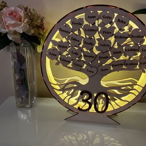 Életfa lámpa  30 cm, nevekkel, LED világítással, Otthon & Életmód, Lámpa, Asztali lámpa, Gravírozás, pirográfia, MESKA