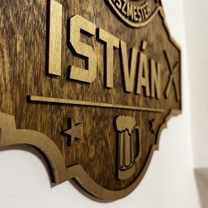 Vadászmester tábla névvel  egyedi, gravírozott ajándék vadászoknak - otthon & életmód - dekoráció - fali és függő dekoráció - falra akasztható dekor - Meska.hu