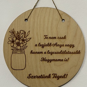 Szívhez szóló Gravírozott Fa Falidísz Nagymamáknak � Egyedi Ajándék Unokáktól, Otthon & Életmód, Dekoráció, Fali és függő dekoráció, Falra akasztható dekor, , MESKA