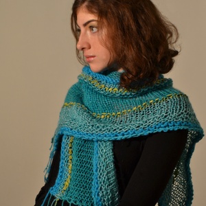 Türkizkék és zöld kézzel kötött sál - ruha & divat - sál, sapka, kendő - sál - Meska.hu