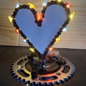 Kézzel készült, egyedi Ledes Lánc Szív  fényképtartóval, Otthon & Életmód, Lámpa, Hangulatlámpa, Fémmegmunkálás, Fotó, grafika, rajz, illusztráció, MESKA