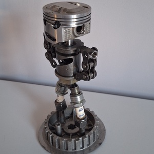 Vas robot, kézzel készült - művészet - szobor - fém - Meska.hu