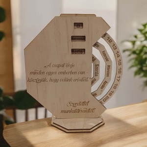 Fa öröknaptár � Egyedi, gravírozott ajándék, Otthon & Életmód, Dekoráció, Fali és függő dekoráció, Falinaptár & Öröknaptár, Famegmunkálás, MESKA