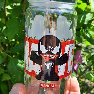 Venom műanyag tetős pohár szívószállal, Otthon & Életmód, Konyhafelszerelés, tálalás, Tálalás, Pohár, Mindenmás, MESKA