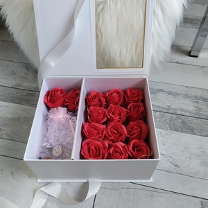 Szappanrózsa ajándék box, Ékszer, Ékszertartó, Ékszerdoboz, Ékszerkészítés, Gyurma, MESKA