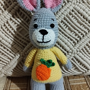 Brand nyuszi, Játék & Sport, Plüssállat & Játékfigura, Nyuszi, Horgolás, MESKA