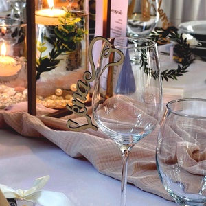 Esküvői névtábla, Esküvő, Dekoráció, Asztaldísz, Famegmunkálás, Gravírozás, pirográfia, MESKA