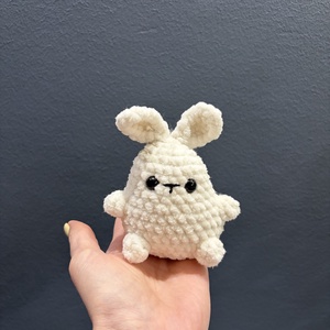 Horgolt húsvéti nyuszi - játék & sport - plüssállat & játékfigura - más figura - Meska.hu