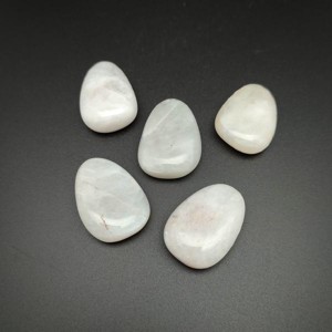 25/30mm Holdkő fehér csepp, Kellékek & szerszámok, Ásvány alapanyag, Marokkő, , MESKA
