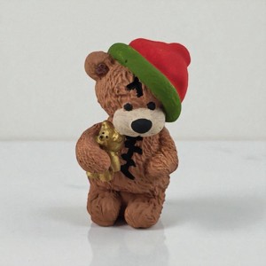 Sapkás maci, macival piros zöld sapis, , , MESKA