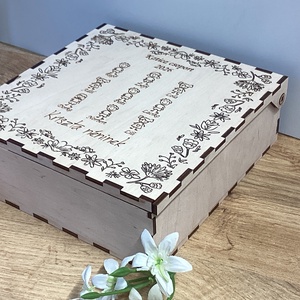 Ballagási ajándék doboz egyedi - Meska.hu