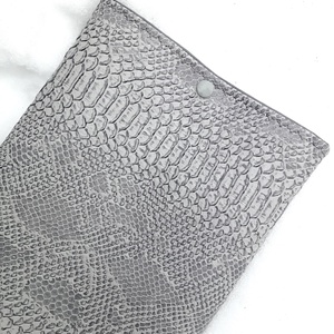 Kobra mintás textilbőr könyvtok, tablet vagy e-book tok, szürke, elegáns, Könyv & Zene, Könyvtok, Varrás, MESKA