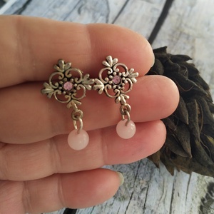 Szerelemvonzás, bedugós rózsakvarc fülbevaló - ékszer - fülbevaló - lógó fülbevaló - Meska.hu