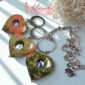 Unakit ásvány köves, opál ásványgyöngyös nemesacél fülbevaló és nyaklánc szett - Meska.hu