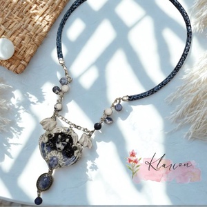 Maive medál szodalit ásvánnyal - ékszer - nyaklánc - medálos nyaklánc - Meska.hu