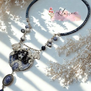 Maive medál szodalit ásvánnyal - ékszer - nyaklánc - medálos nyaklánc - Meska.hu