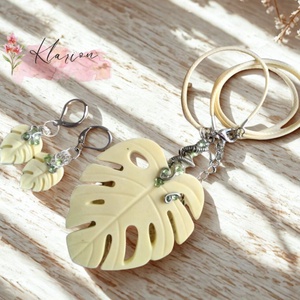 Monsztera nyaklánc és fülbevaló szett strasszokkal - ékszer - ékszerszett - Meska.hu