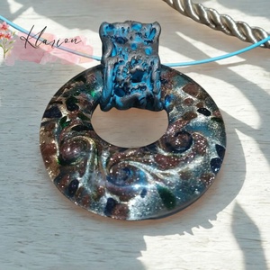 Aranyló örvény, üveg medálos sodrony nyakék - ékszer - nyaklánc - medálos nyaklánc - Meska.hu