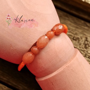 Karneol ásvány karkötő - ékszer - karkötő - gyöngyös karkötő - Meska.hu