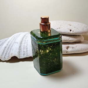 Luxus parfümtartó izlandi zuzmóval, arany szinű pupás adagolóval, Otthon & Életmód, Fürdőszoba, Parfümösüveg, Mindenmás, Kozmetikum készítés, MESKA