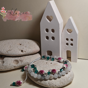 Női energia, holdkő, porcelán és üveggyöngy karkötő - ékszer - karkötő - gyöngyös karkötő - Meska.hu