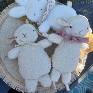 Nyuszi és Bárány, Játék & Sport, Plüssállat & Játékfigura, Plüss bárány, Hímzés, Varrás, MESKA