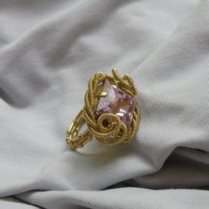 Vintage gyűrű rózsaszín kristállyal - Meska.hu