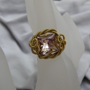 Vintage gyűrű rózsaszín kristállyal -  - Meska.hu