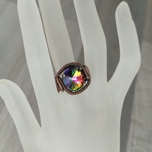 Vörösréz gyűrű szivárvány swarovski kristállyal - Meska.hu