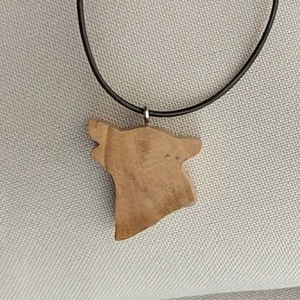 Kutya nyaklánc fából - gyerekeknek - ékszer - nyaklánc - medálos nyaklánc - Meska.hu